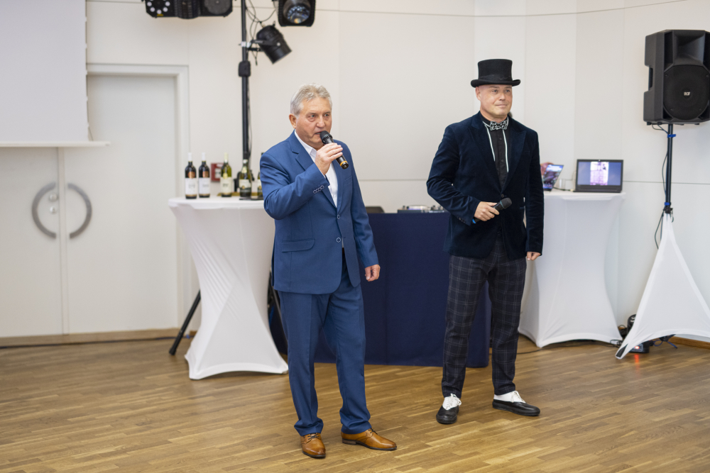 foto/reditelsiska.jpg