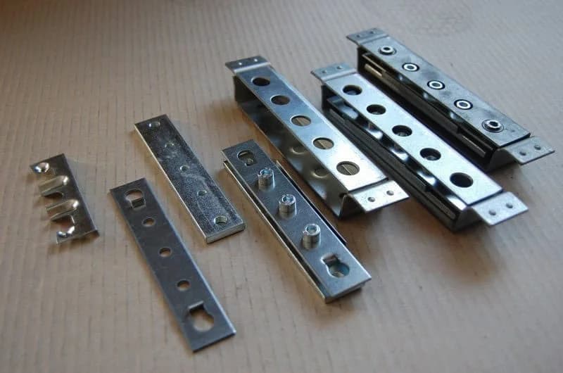 Hinge pocket 3 107 00 3D