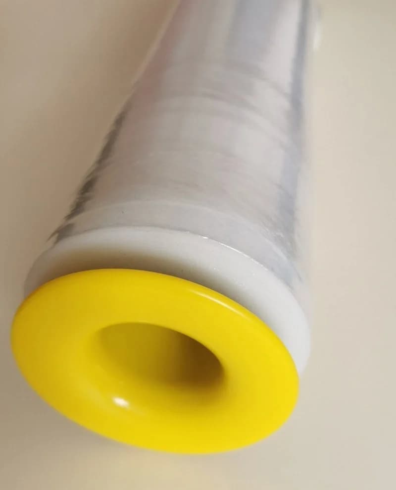 Coreless stretch film dispensers