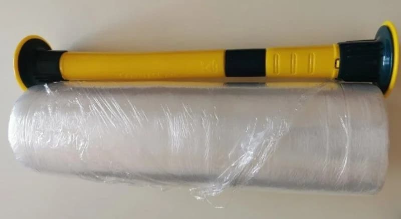 Coreless stretch film dispensers